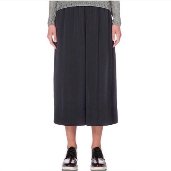 NEW Vince Navy Blue Silk Satin Effect Wide Leg Crop Pants Culottes Size L - Picture 9 of 10